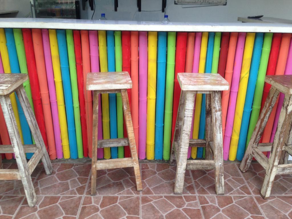 Good For Ya Knee Hostel & Bungalows (Adults Only) Gili Trawangan Exterior foto