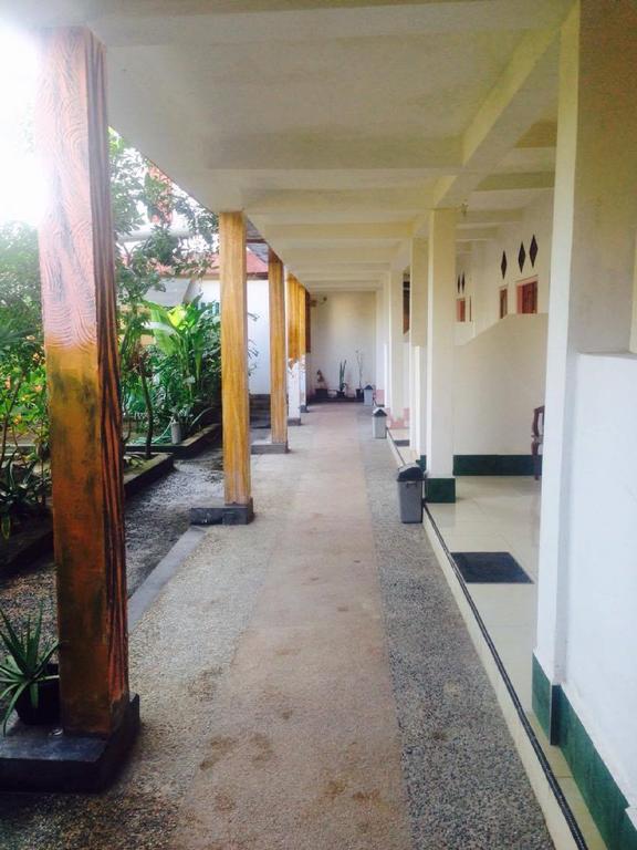 Good For Ya Knee Hostel & Bungalows (Adults Only) Gili Trawangan Exterior foto