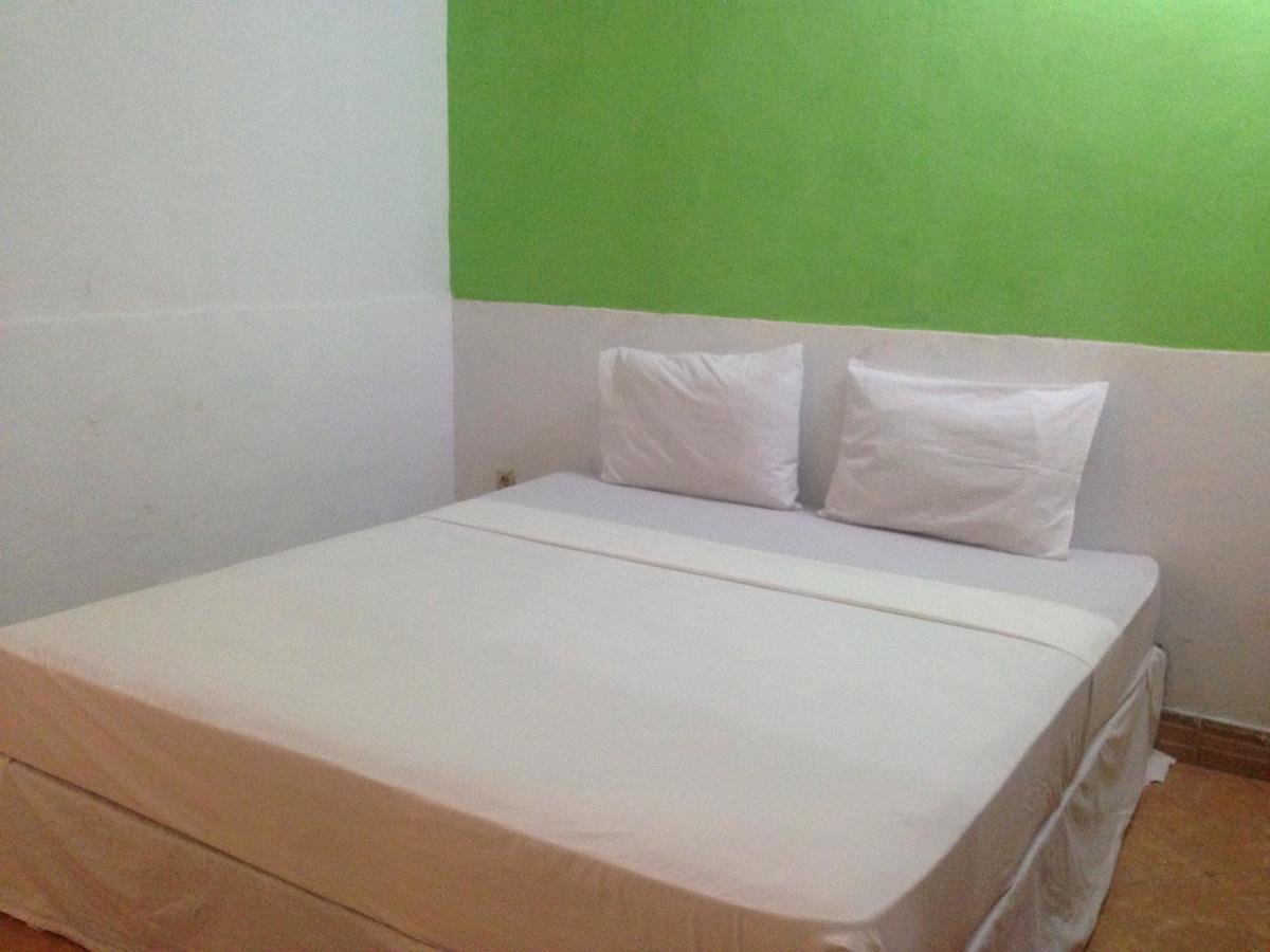 Good For Ya Knee Hostel & Bungalows (Adults Only) Gili Trawangan Exterior foto