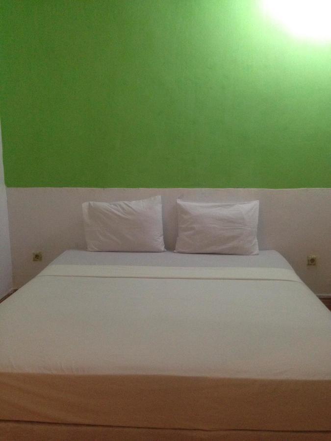 Good For Ya Knee Hostel & Bungalows (Adults Only) Gili Trawangan Exterior foto